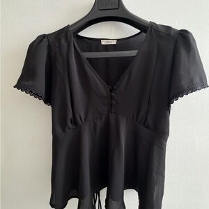 Active USA Black Blouse V-Neck with Lace Detail